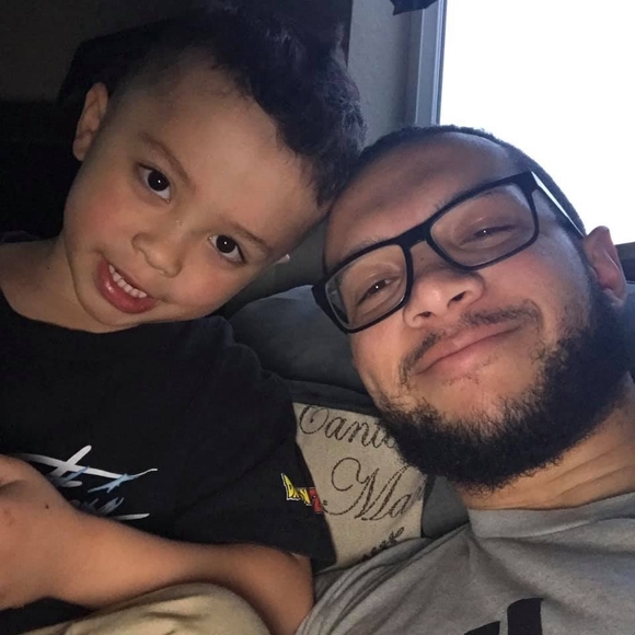 Meet your Posher, Devin - Picture 1 of 1